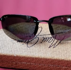 Preownwd Maui Jim Sport Reader Sunglasses